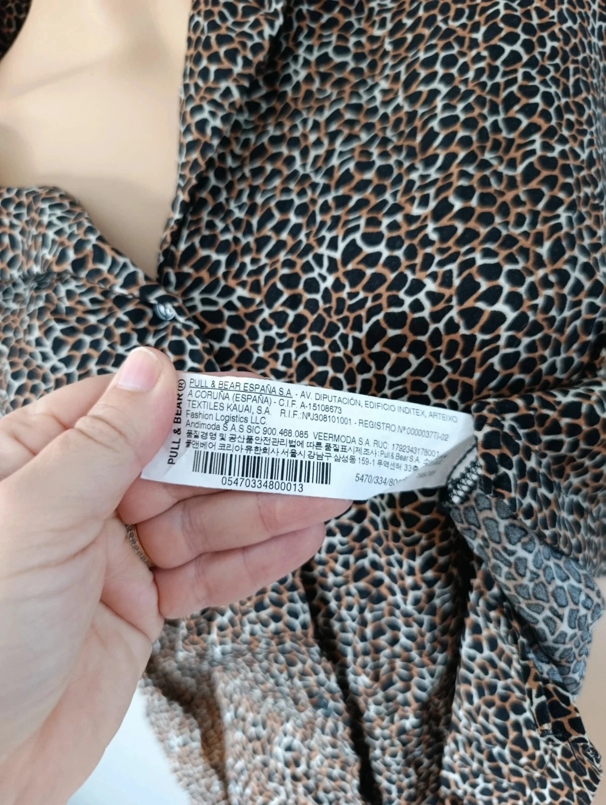 Blusa Pull&Bear XS con estampado animal 100% viscosa mangas largas – photo 10